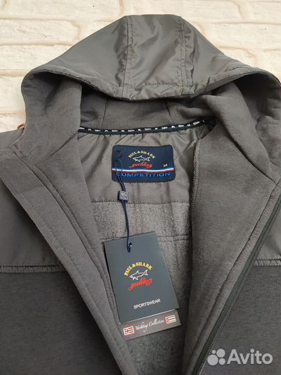 Кофта с капюшоном мужская