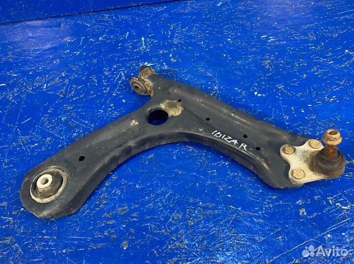 Рычаг нижний передний правый Seat Ibiza 6J cbzb