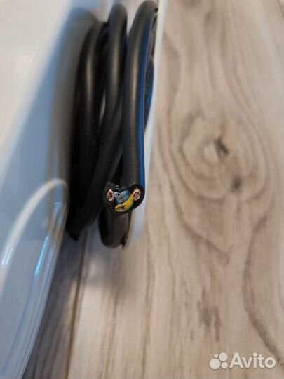 Радиатор отопления масляный, обогреватель