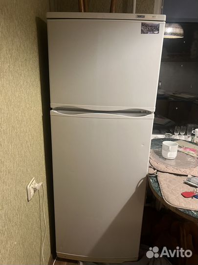 Холодильник