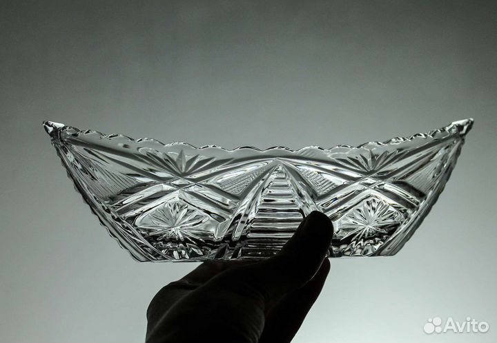 Салатник хрустальный лодочка