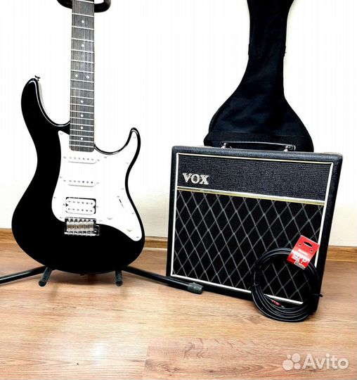 Электрогитара Yamaha с комбоусилителем Vox