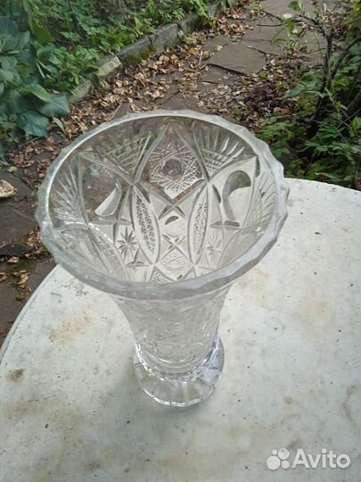 Вазы хрустальные