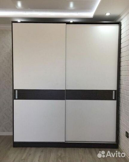 Стенка в гостиную