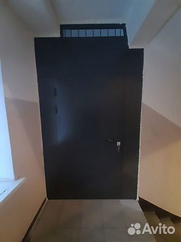 Дверь в тамбур