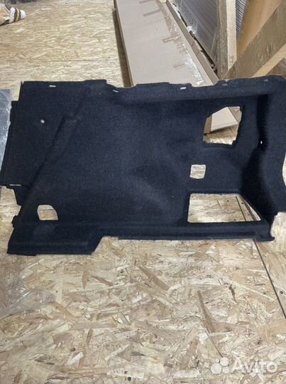 Обшивка багажника бмв е84 2009 по 2015