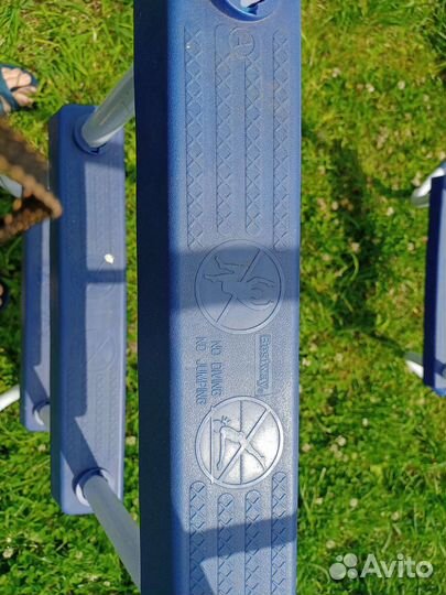 Лестница для бассейна