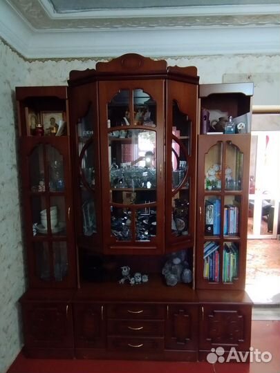 Барный шкаф