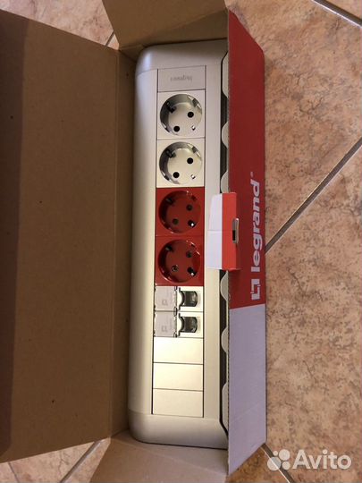Блок розеток legrand