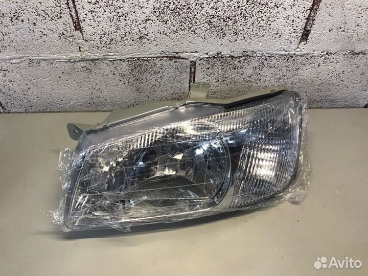 Фара левая Hyundai Accent седан 1999-2012