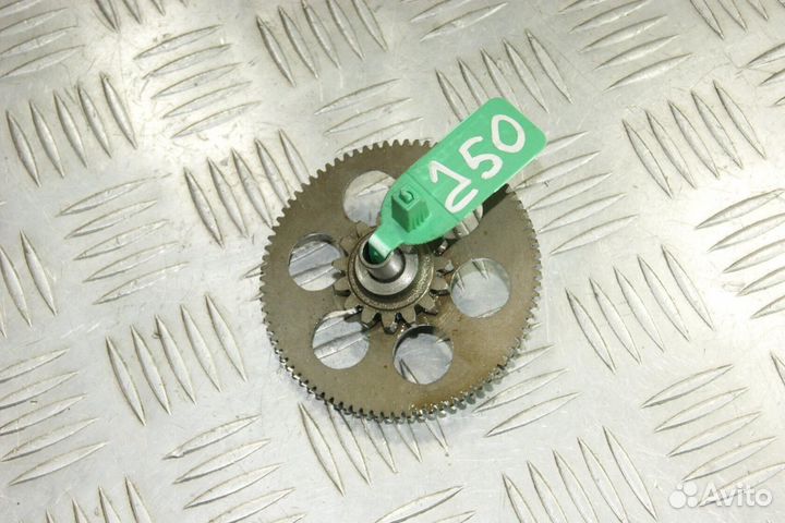 Шестерня Honda CB400