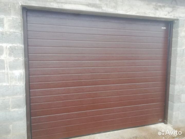 Гаражные ворота Секционные ворота