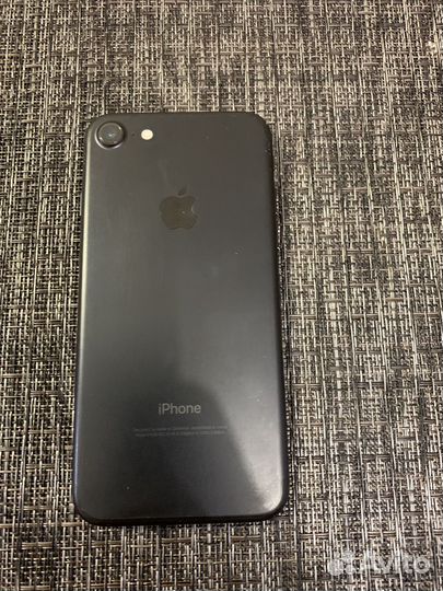 iPhone 7, 128 ГБ