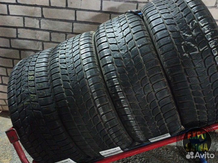 Bridgestone Blizzak LM-25 235/55 R18