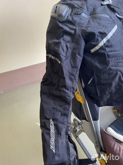 Мотокуртка