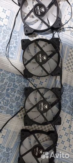 Cougar CR120 4 вентилятора 120mm(3pin + подсветка)