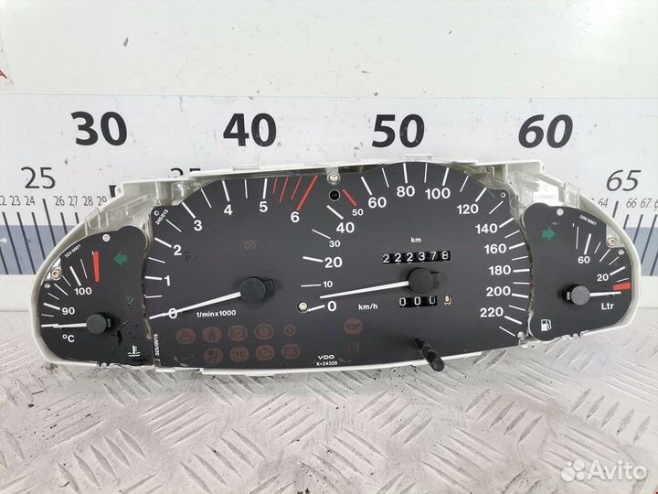 Панель приборная (щиток приборов) для Opel Omega B