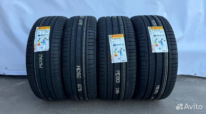 Pirelli P Zero PZ4 265/40 R21 и 295/35 R21