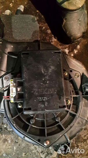 Мотор печки Субару Импреза Форестер