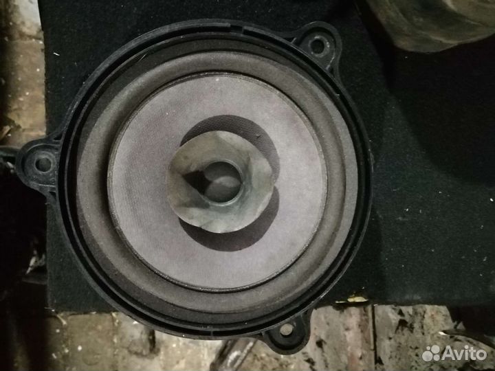 Динамик nissan sunny B15