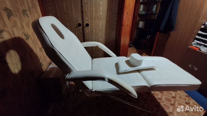 Косметологическое массажное кресло