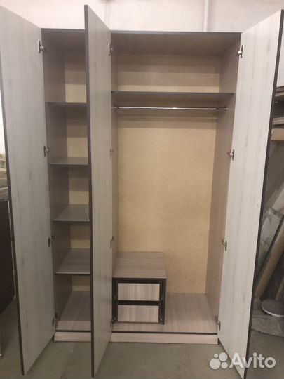 Шкаф распашной