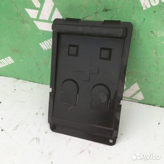 Обшивка багажника Форд Фокус 1