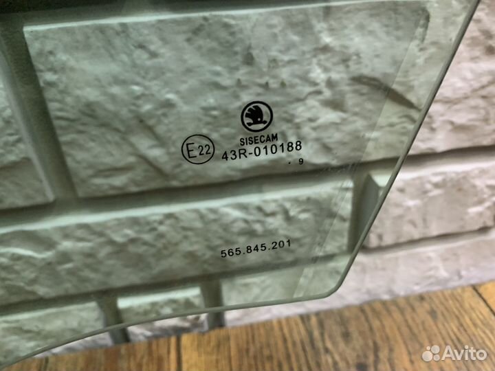 Skodа Kоdiаq Стекло двери передней левой