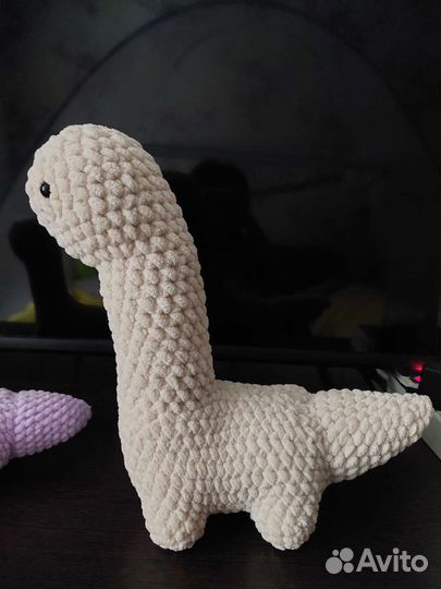 Вязаные динозавры и ёжик