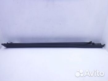 Накладка на правый порог