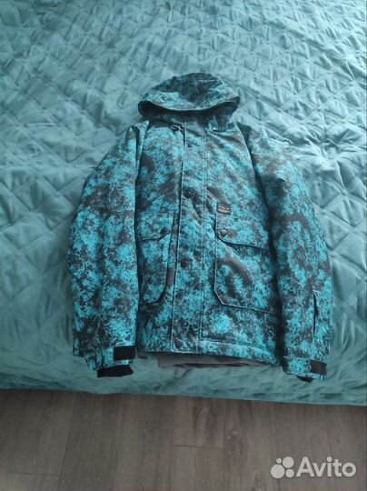 Куртка горнолыжная