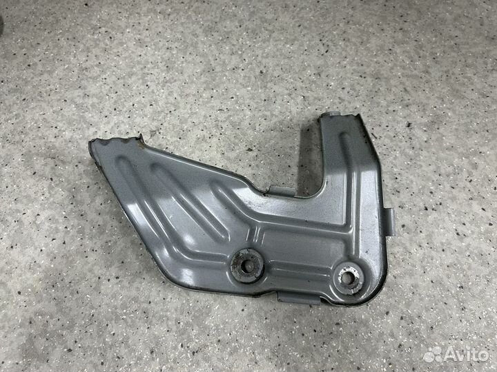 Кронштейн переднего правого крыла BMW X3 G01