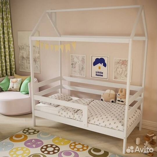 Детская кровать домик из массива березы