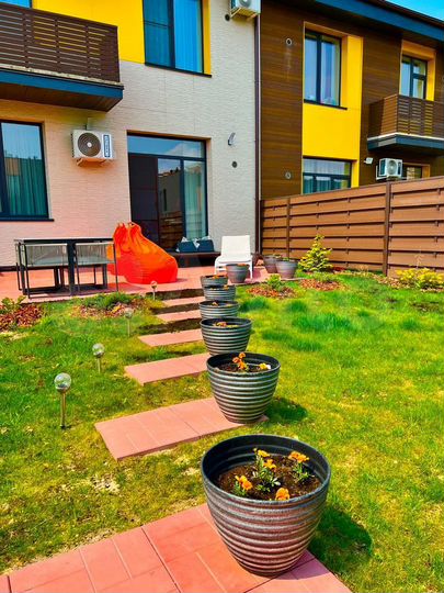 Дом 151 м² на участке 2 сот.