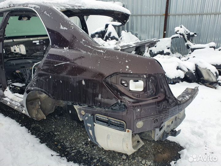 Крыло заднее левое Mercedes W212 (2009 - 2013)