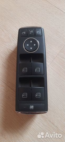 Блок управления Mercedes C-Class W204