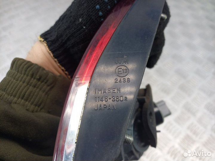 Фонарь задний правый Citroen C-Crosser 2.2 HDI