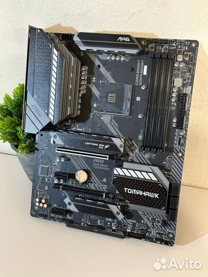 Материнская плата MSI B550 MAG Tomahawk