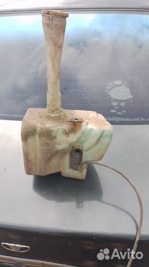 Бачок омывателя Nissan Almera N16
