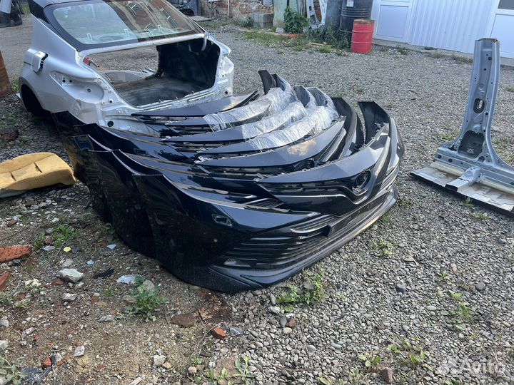 Бампер передний в сборе под покрас,Тойота Камри 70