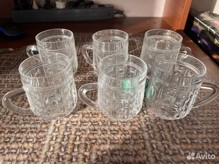 Хрустальные наборы рюмок, бокалов (27 штук)