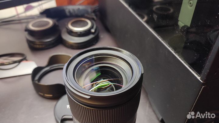 Объектив Tamron 28-75mm F/2.8 Di III RXD Sony e