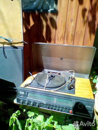 Вега 323 -стерео в хорошем рабочем состоянии