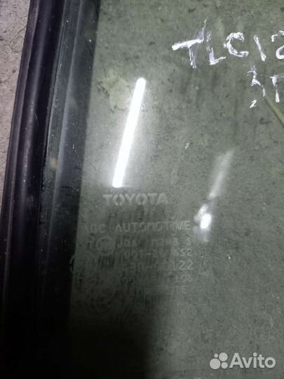 Стекло треугольник Тойота Ленд крузер прадо 150