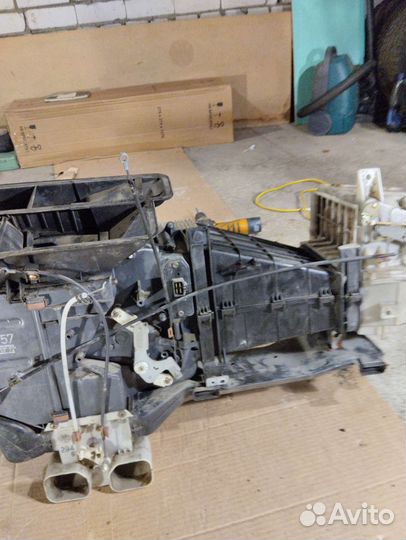 Печка в сборе Mitsubishi galant 1991 г. в