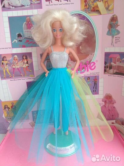 Костюм Аутфит Барби Уитни