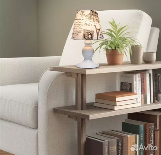 Лампа настольная