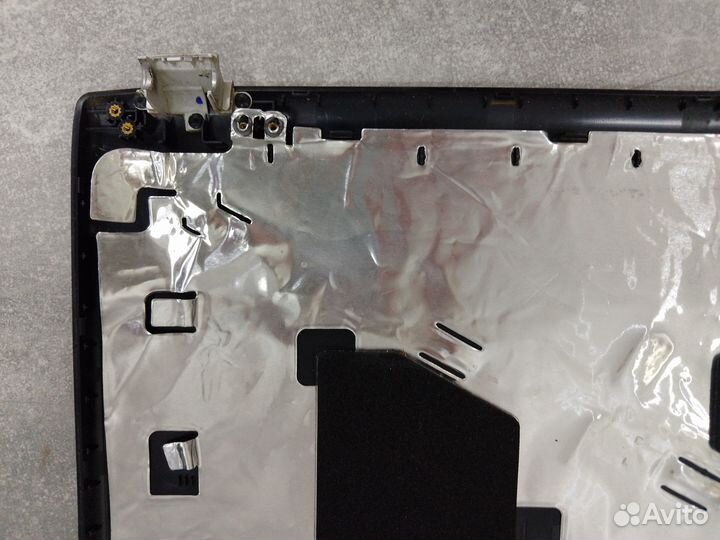 Крышка матрицы Samsung R730 BA75-02511B