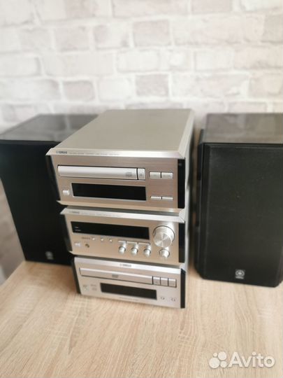 Муз. центр yamaha PianoCraft E-200