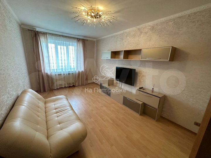 2-к. квартира, 63 м², 7/9 эт.